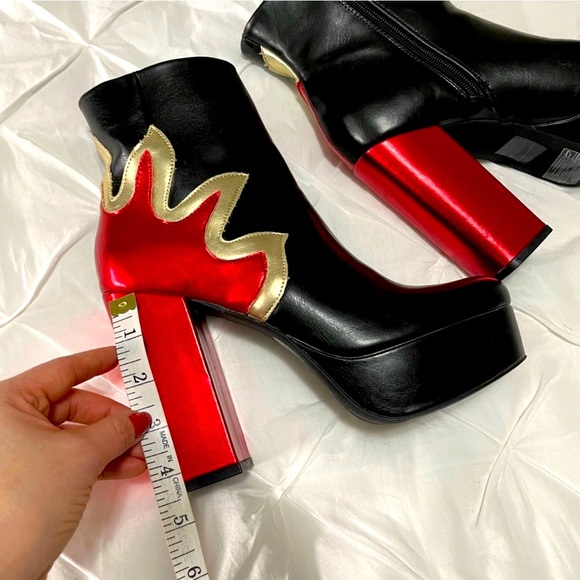 Flame Platform Boots - Picture 9 of 12